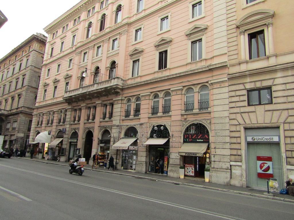 Prestigious Apartment Piazza Navona Rome Exterior photo