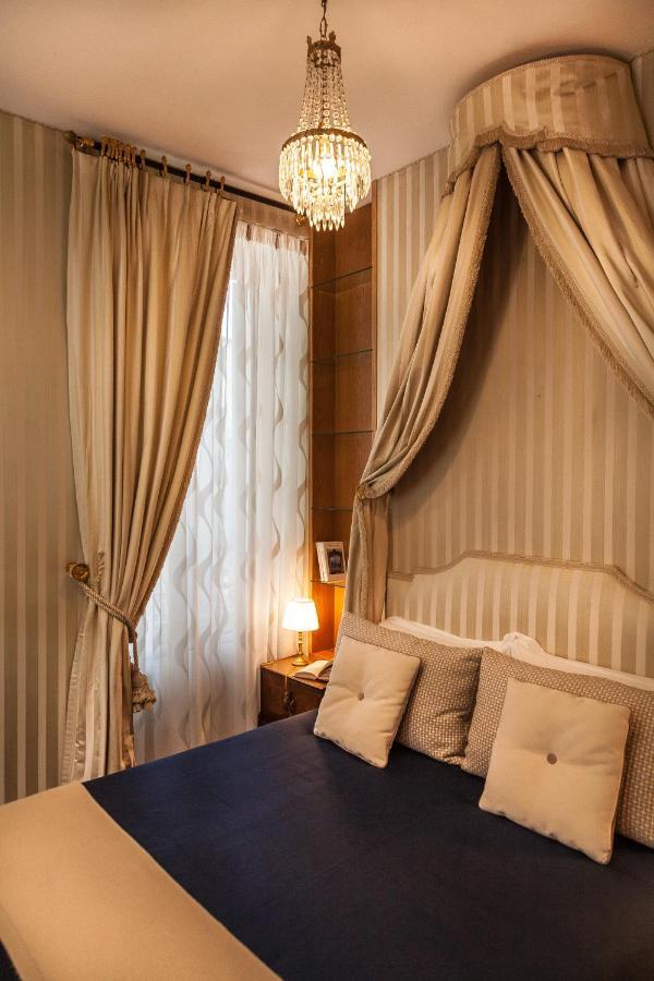 Prestigious Apartment Piazza Navona Rome Exterior photo